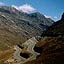 Aprs le tunnel de Cahuish,  4550 m d'altitude, la route redescend ver Chavin