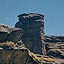 Le Caon Tinajani - cette partie prsente des tombes  la base des roches. Elles ont t pilles il ne reste que des ossements.